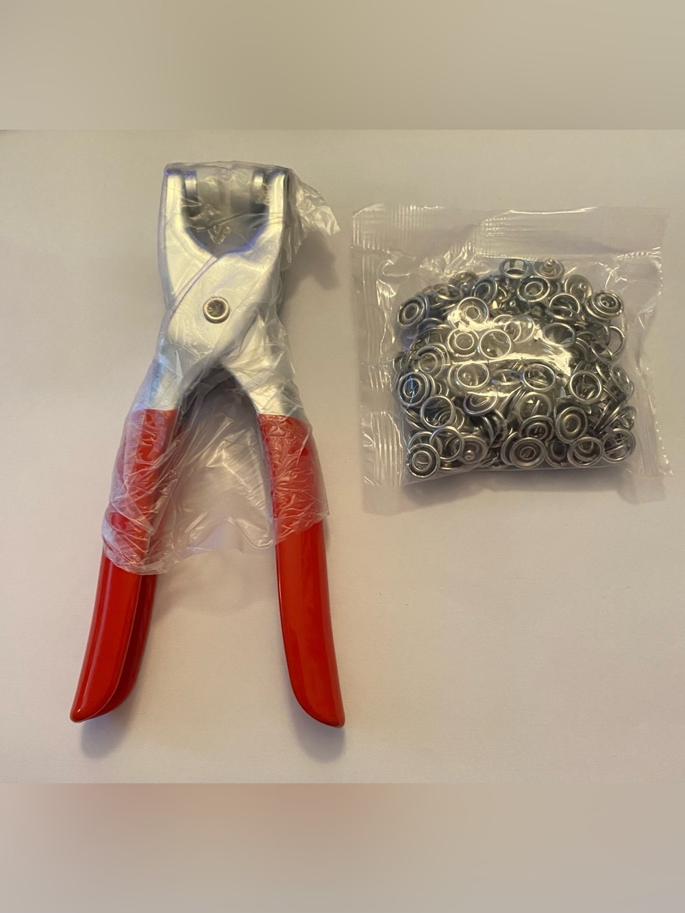 NWOT Metal Grommet Pliers with Red Handle and Silver Eyelets
